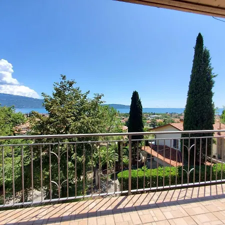 Garda Sunshine Apartment Toscolano Maderno
